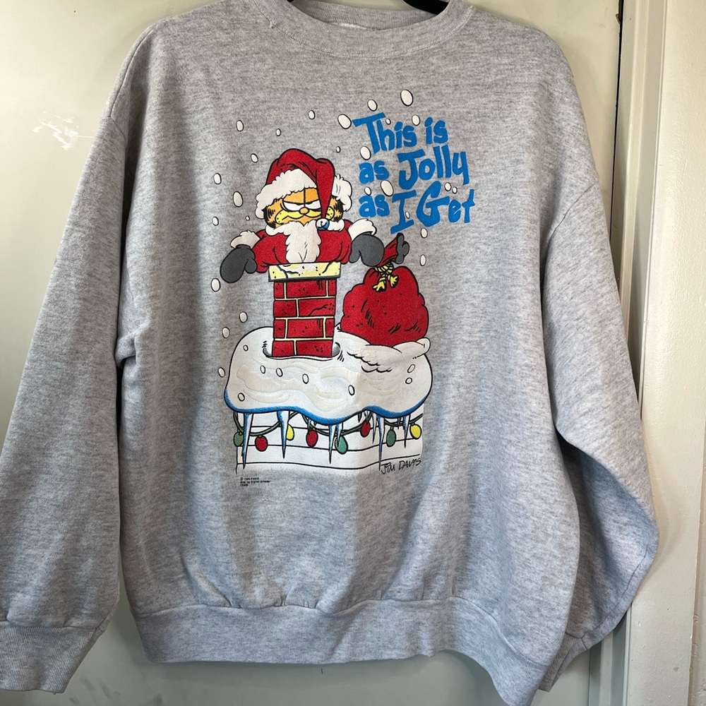 Tultex Gray Garfield Santa Graphic Men's Crewneck Sweater